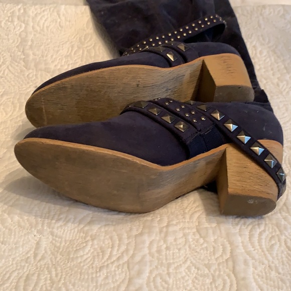 Blue suede boots - Picture 4 of 5